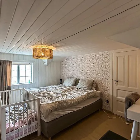 Vakantiehuis 3 Bedroom Stunning In Vikebygd