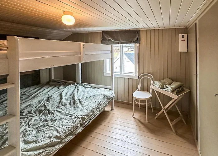 بيت للعطل 3 Bedroom Stunning In