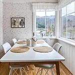 度假居 3 Bedroom Stunning In *